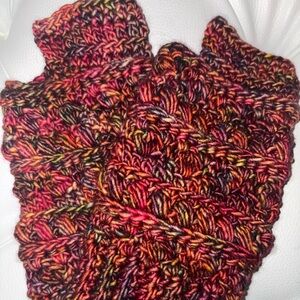 NEW Crocheted Fingerless Mittens Gloves Red Multicolor S